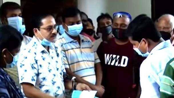 রাজশাহীতে খ্রিস্টান কো-অপারেটিভ ক্রেডিট ইউনিয়নের মানববন্ধন